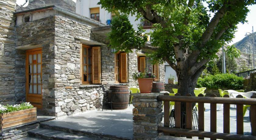 Hotel Lamoga Llavorsí Εξωτερικό φωτογραφία